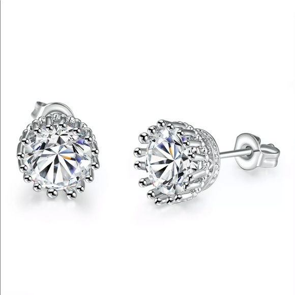 Swarovski Crystals Stud Earrings 14k White Gold, NICE EARRINGS, CUTE EARRINGS - Picture 4 of 8